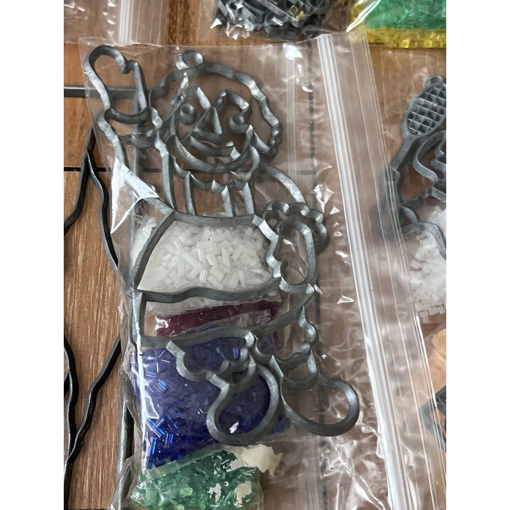 Vtg Makit & Bakit Stained Glass Suncatcher Disney Nature Nativity - Picture 9 of 10